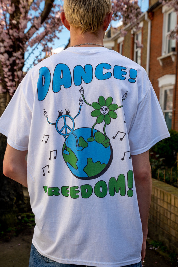 Short Sleeved T-Shirt in White with Worldwide Freedom print-0