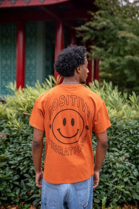 T-Shirt in Texas Orange With 90s Rave Smiley Positive Print-0